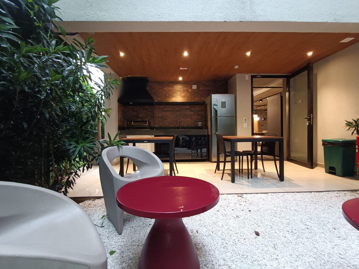Apartamento para alugar com 1 quarto, 44m² - Foto 36