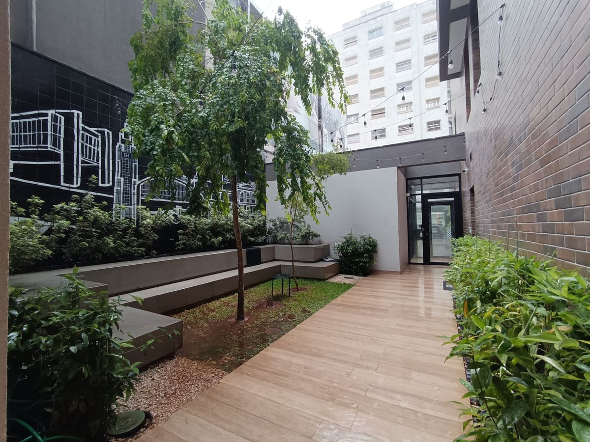 Apartamento para alugar com 1 quarto, 44m² - Foto 45