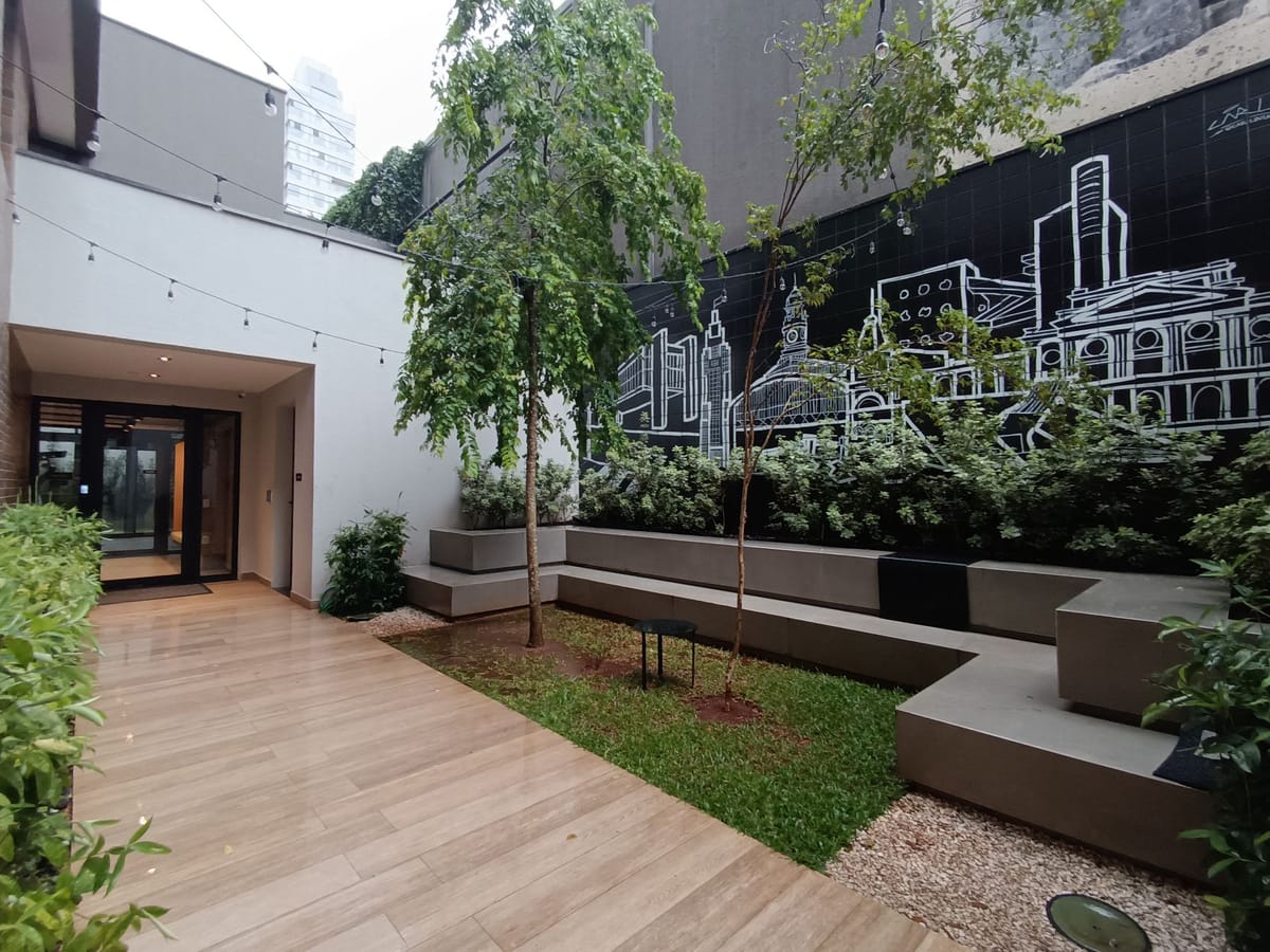 Apartamento para alugar com 1 quarto, 44m² - Foto 35