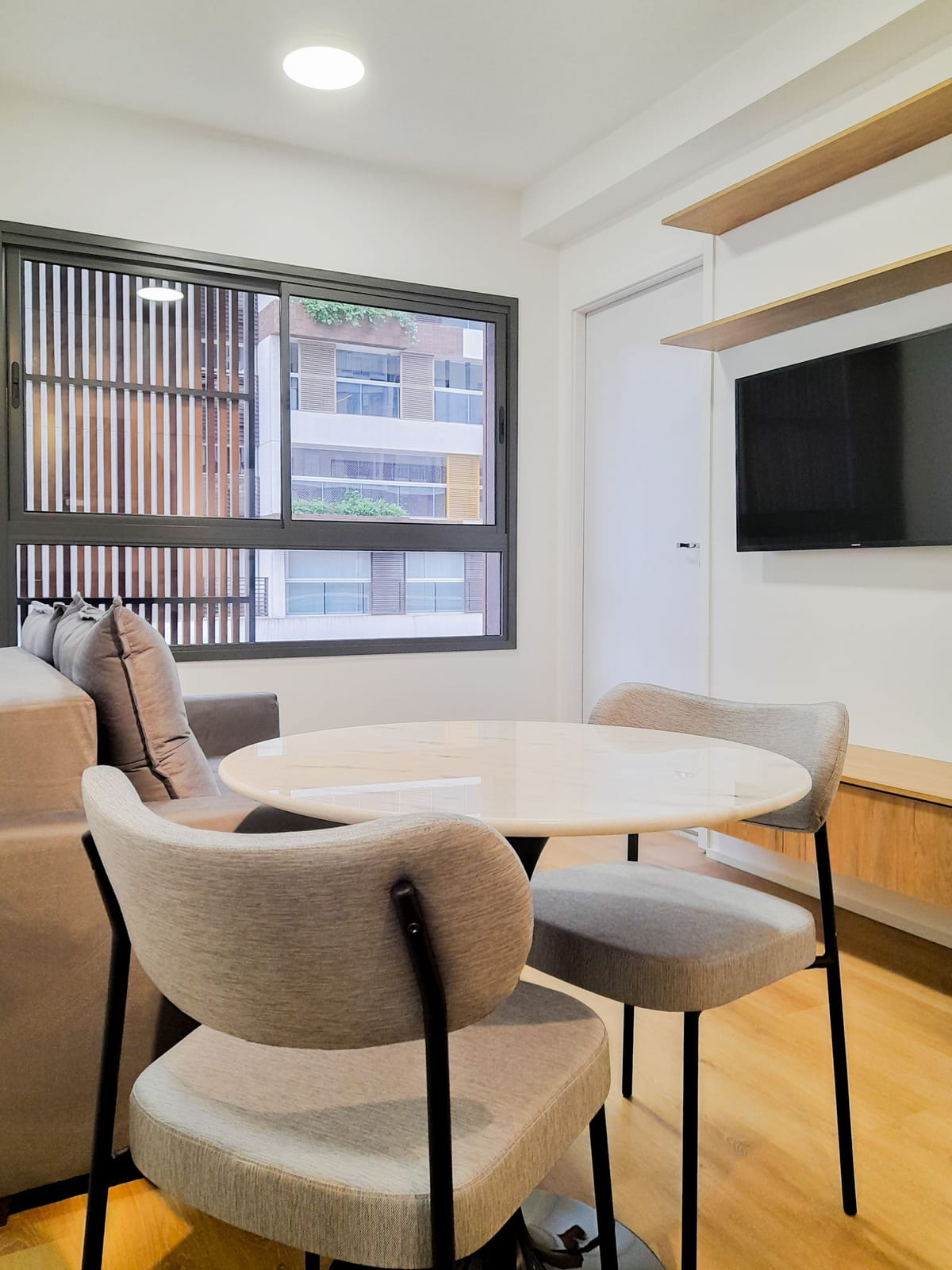 Apartamento para alugar com 1 quarto, 27m² - Foto 2