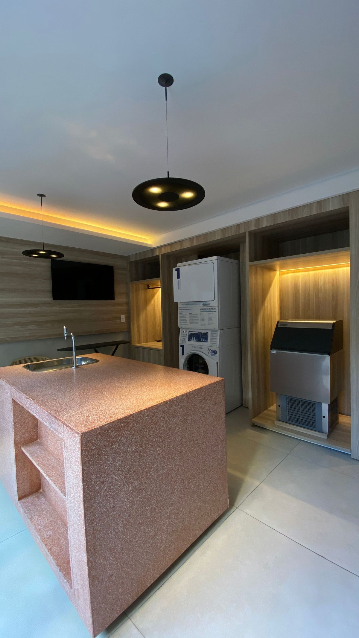 Apartamento para alugar com 2 quartos, 71m² - Foto 35