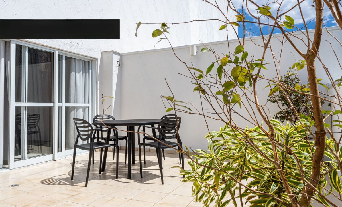Apartamento para alugar com 2 quartos, 121m² - Foto 7