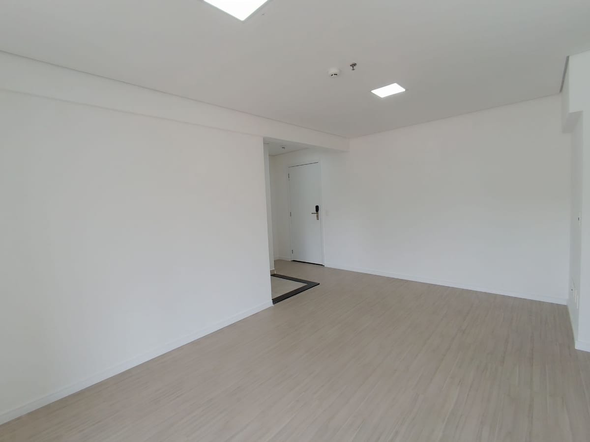 Apartamento para alugar com 1 quarto, 57m² - Foto 2