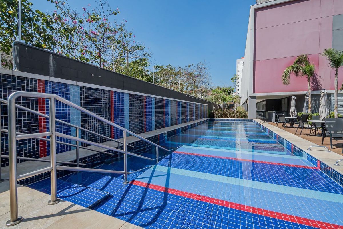 Apartamento para alugar com 1 quarto, 50m² - Foto 48