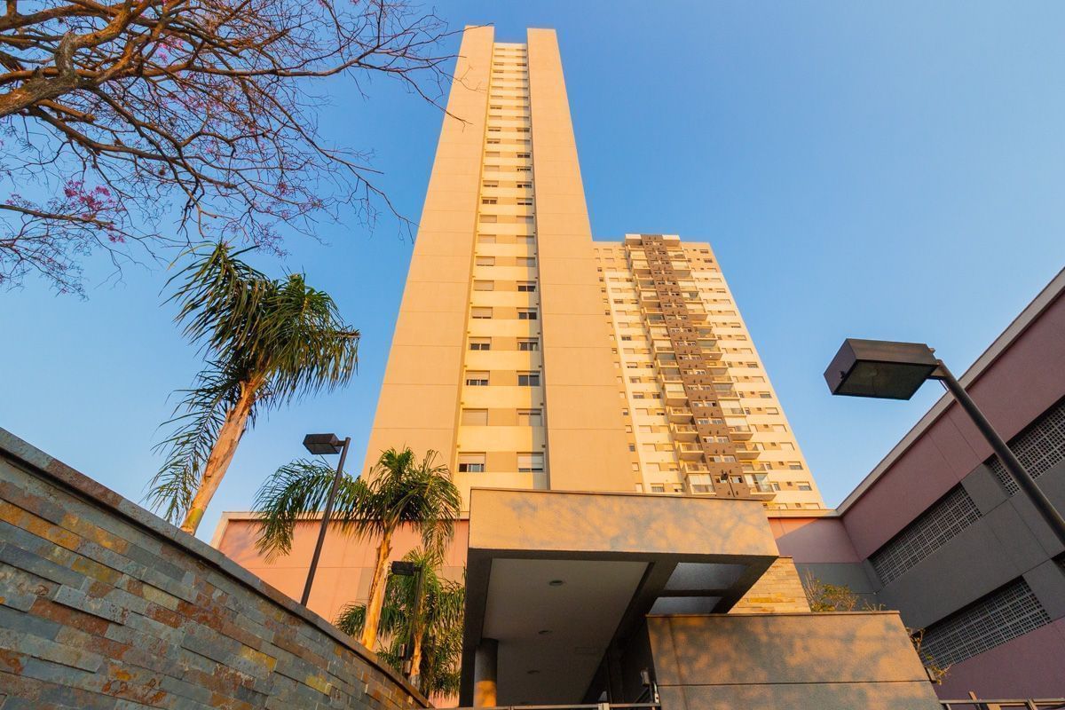 Apartamento para alugar com 1 quarto, 50m² - Foto 50