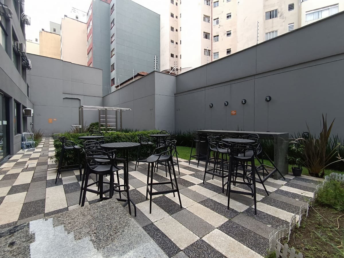 Apartamento para alugar com 1 quarto, 33m² - Foto 38