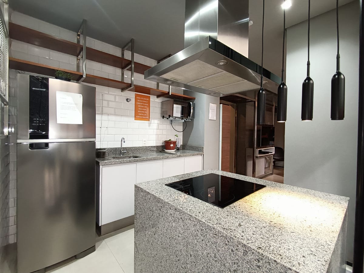 Apartamento para alugar com 1 quarto, 33m² - Foto 41