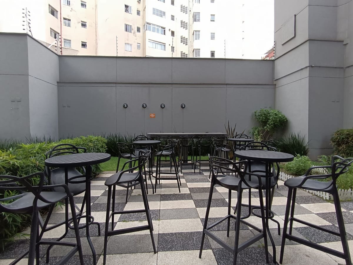 Apartamento para alugar com 1 quarto, 33m² - Foto 29