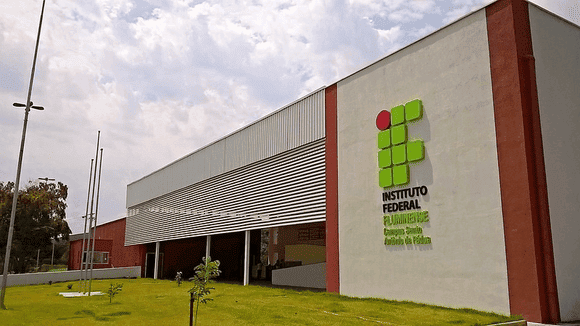 Vídeo e Imagens da IES