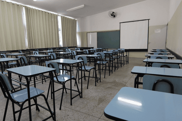 Vídeo e Imagens da IES