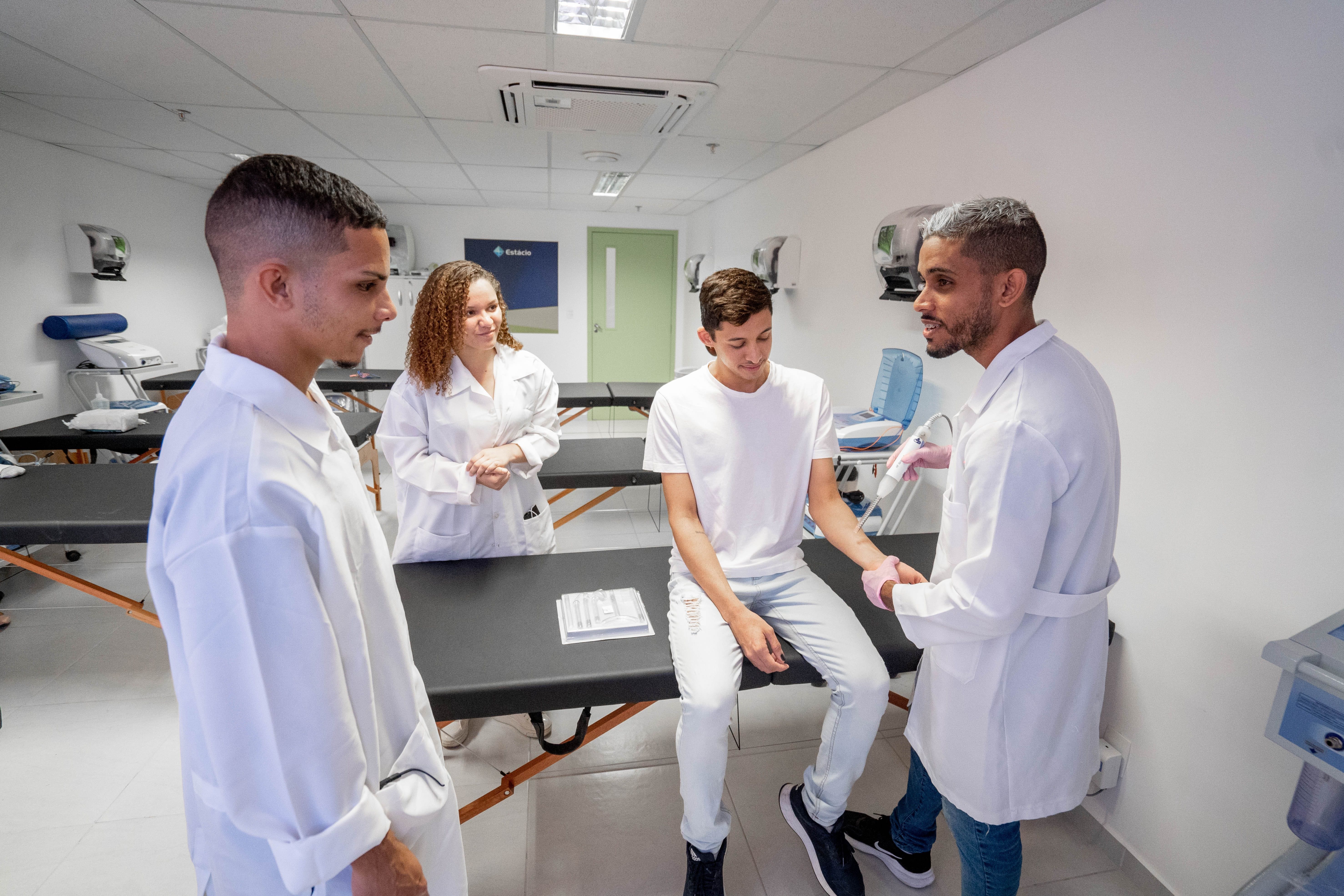 Vídeo e Imagens da IES