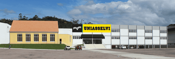 Vídeo e Imagens da IES