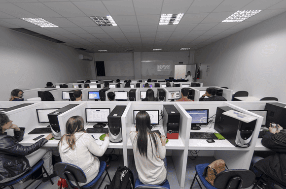 Vídeo e Imagens da IES