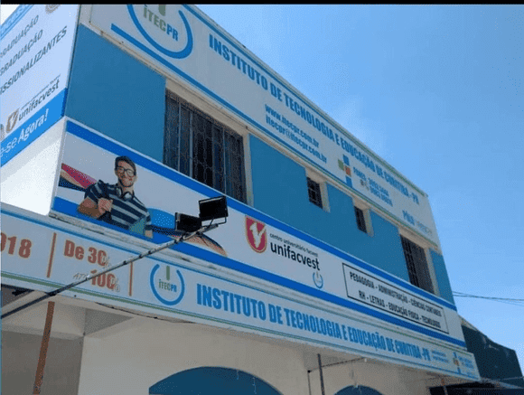 Vídeo e Imagens da IES