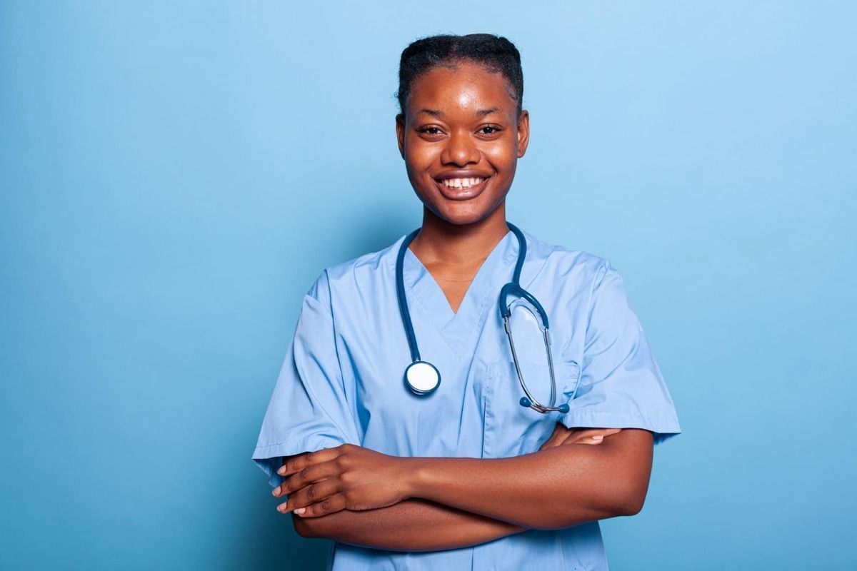 Quais as diferenças entre técnico de enfermagem e enfermeiro?
