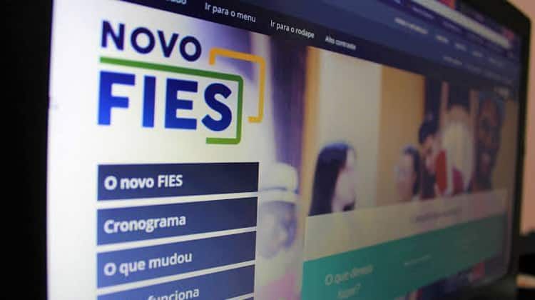 50 universidades com menor nota de corte de Medicina no Fies