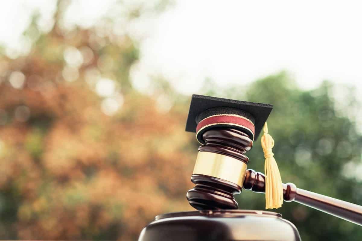 Curso Direito (SISU) - municípios, universidades, campus e notas de corte