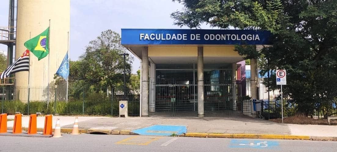 Fachada da Faculdade de Odontologia da Universidade de São Paulo (USP), uma das faculdades que possui os melhores cursos do mundo de acordo com o ranking da QS 