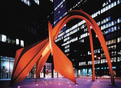 LD Chicago Federal Plaza Calders Flamingo Nighttime Lighting 3 edit1 161112 081541