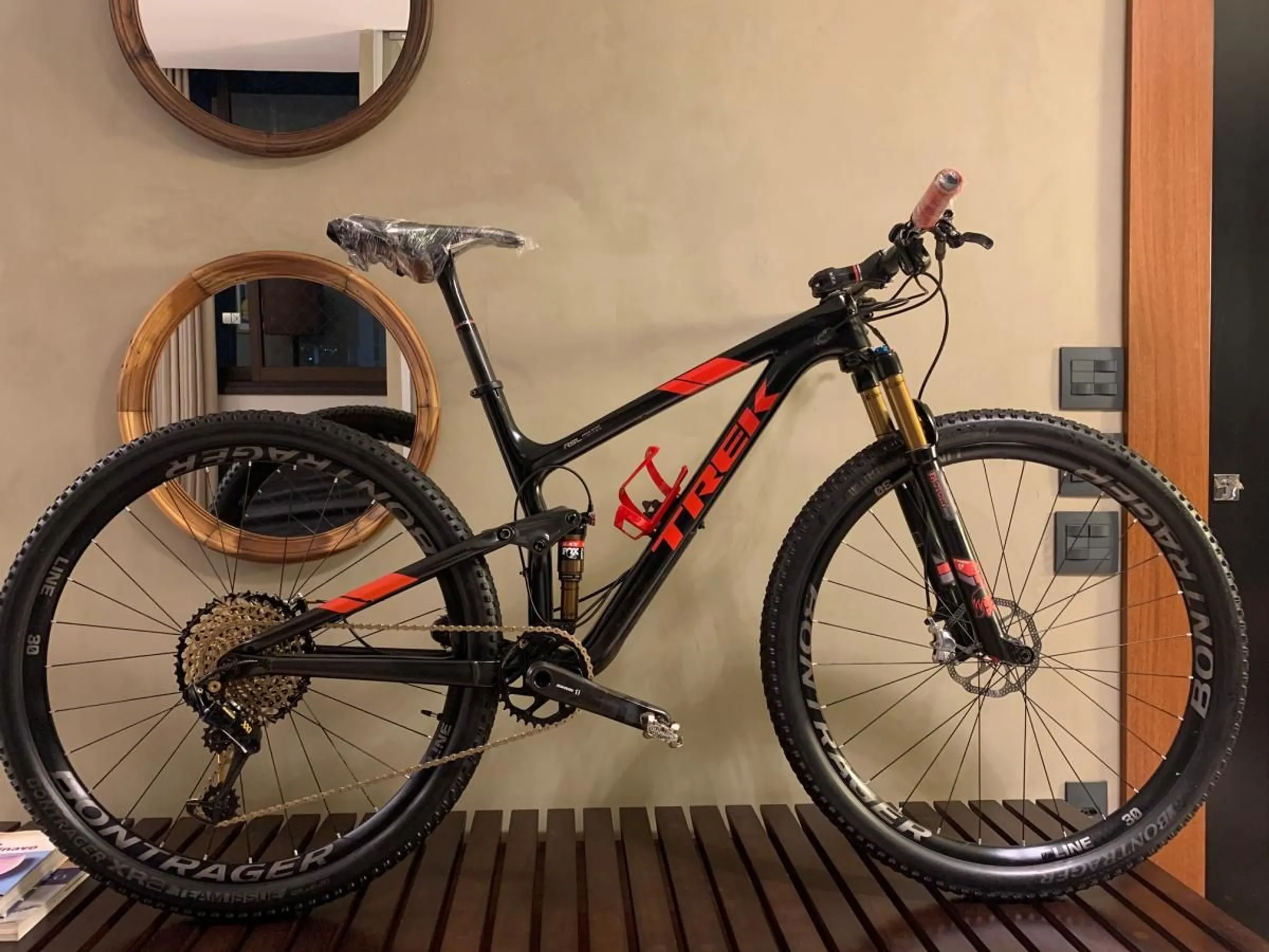 2018 trek top fuel 9.9 race shop limited