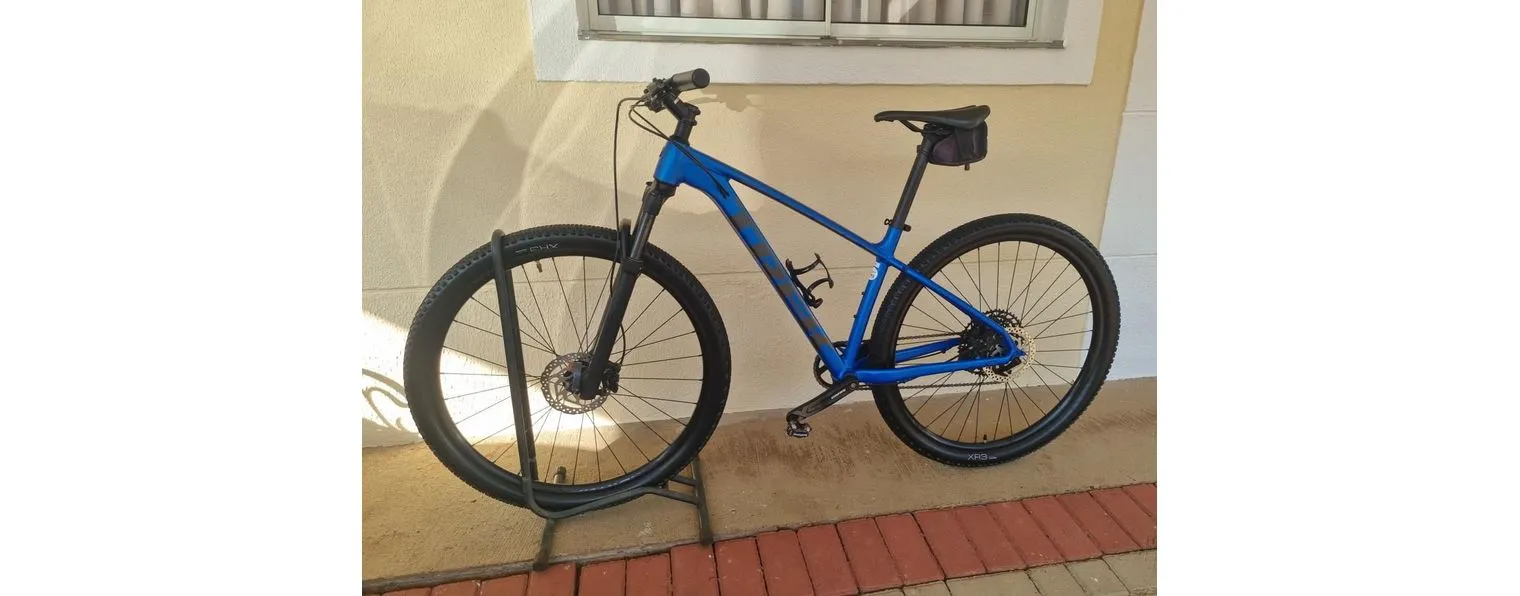 Semexe Trek X Caliber 8 2020
