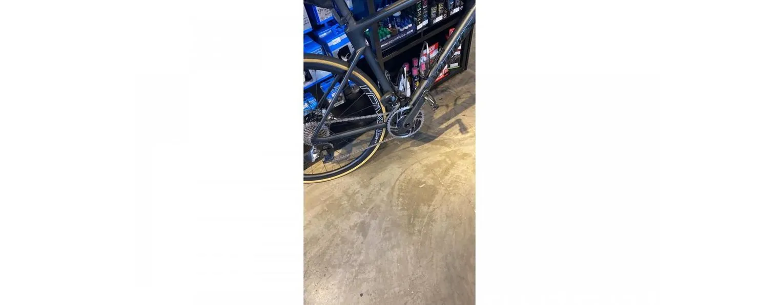 Specialized roubaix pro sram force shop etap axs