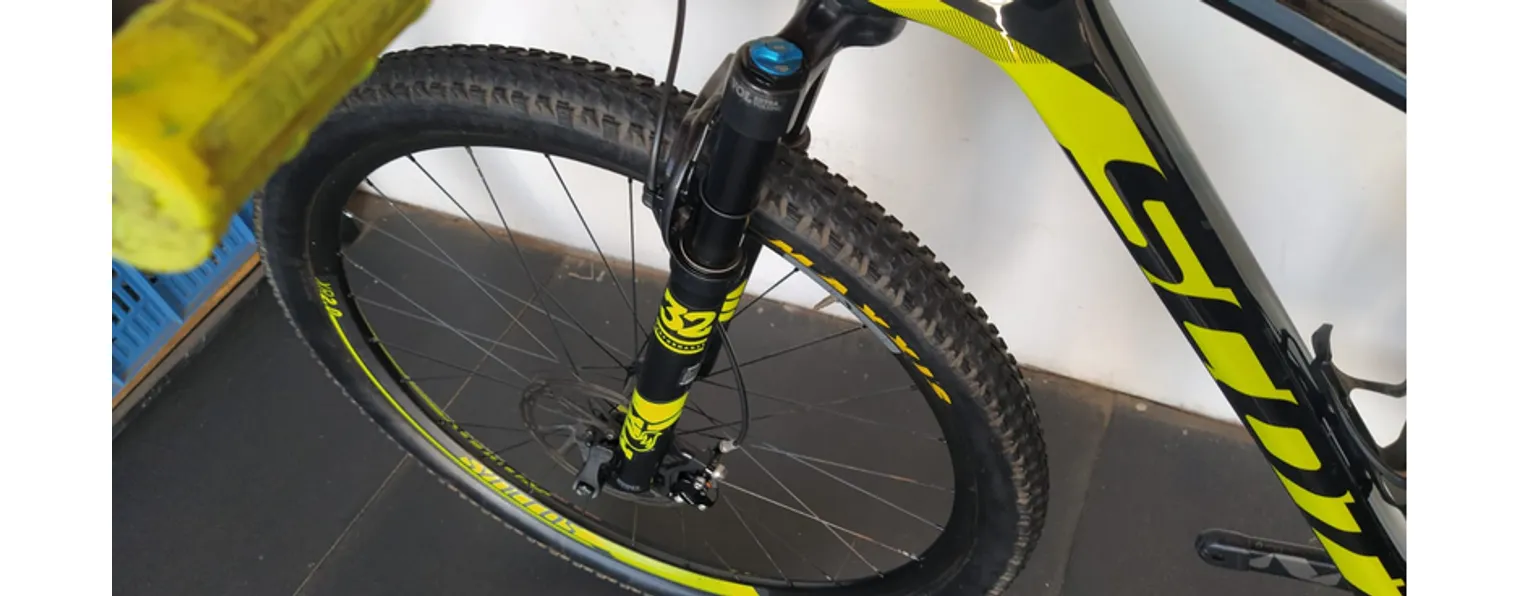 Scott scale pro 2018 hot sale