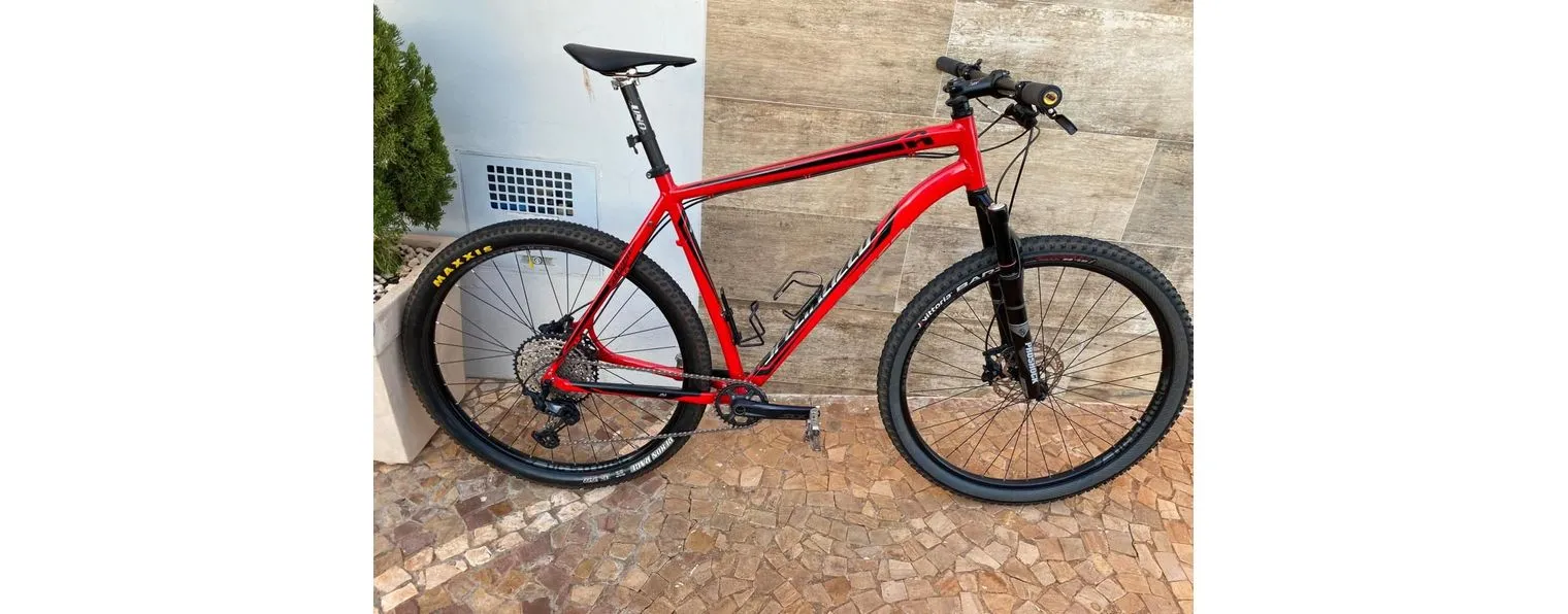 Quadro specialized hardrock hotsell 29