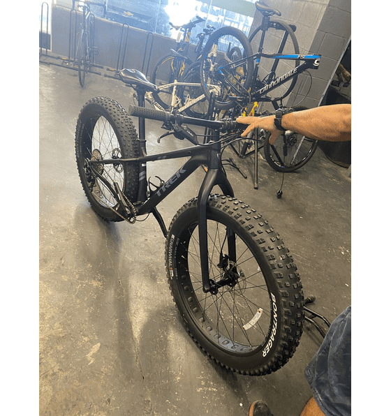 2018 trek farley 5 best sale
