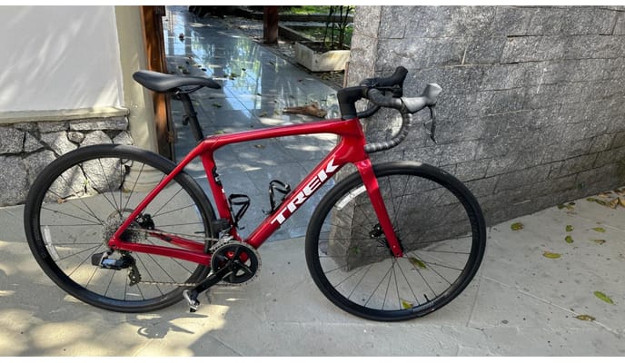 Semexe - Trek Emonda SL 6 Disc 2020