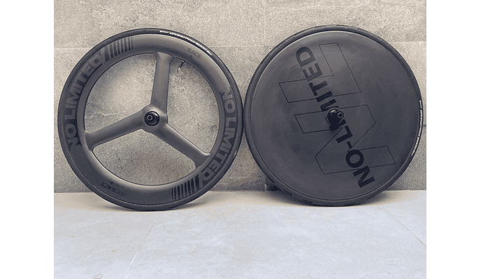 Semexe - Par de Rodas Zipp 606 Clincher