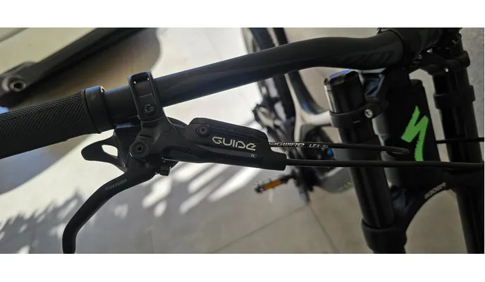 Specialized Demo 8 I Alloy 2018