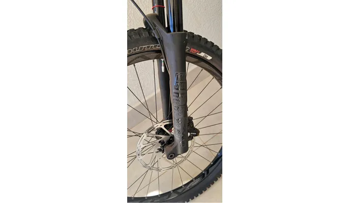 Specialized Demo 8 I Alloy 2018