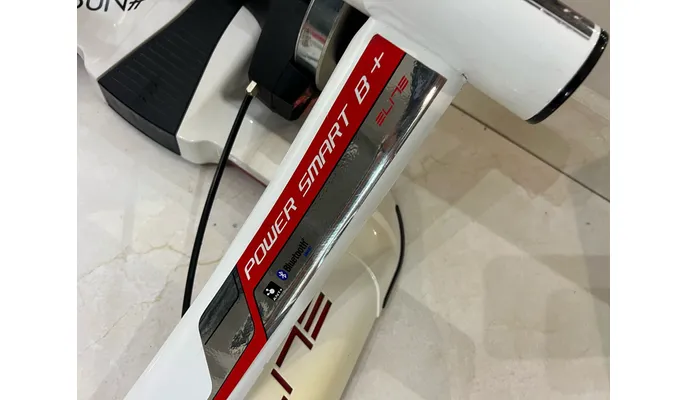 Rolo De Treino Elite Qubo Power Mag Smart B + Smart usado