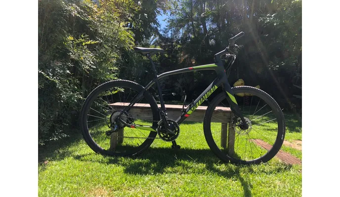 Specialized Sirrus Elite Carbon Disc 2015