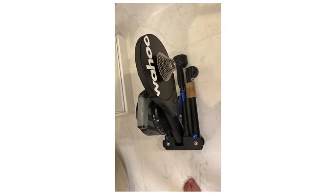 Rolo de Treino Smart Wahoo Kickr V6