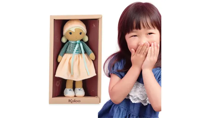 MINHA PRIMEIRA BONECA CHLOE - 25 CM