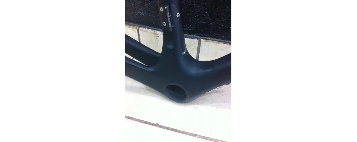 KUOTA KOM フレーム&フォーク 万能な軽量フレーム KUOTA KOM カーボン フレームセットが入荷しました