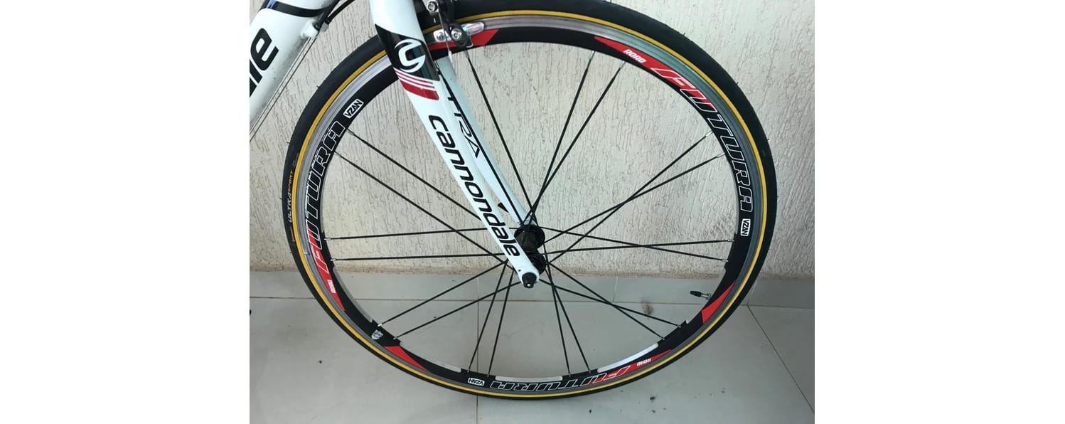Semexe - Cannondale CAAD8 Tiagra 6 2016