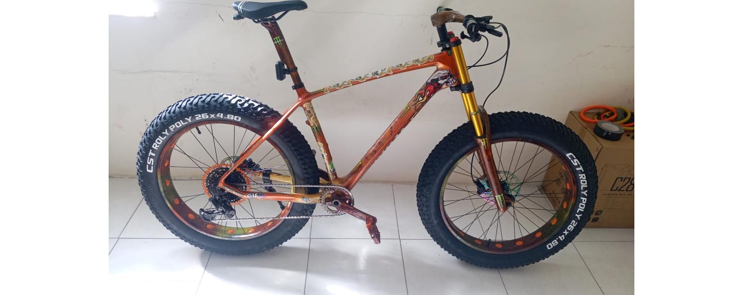 N*️様 ファットバイク　スペシャルライズド Semexe - Specialized Fat Bike personalizada 2024