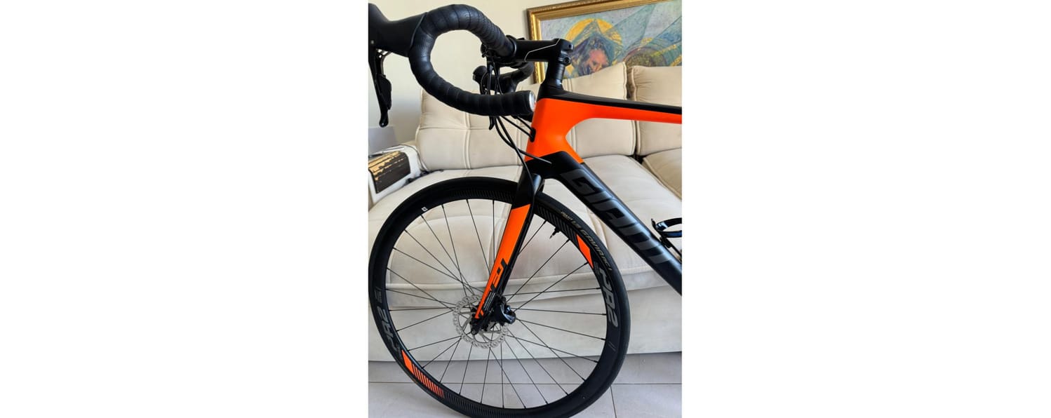 Semexe - Giant Defy 2 2017