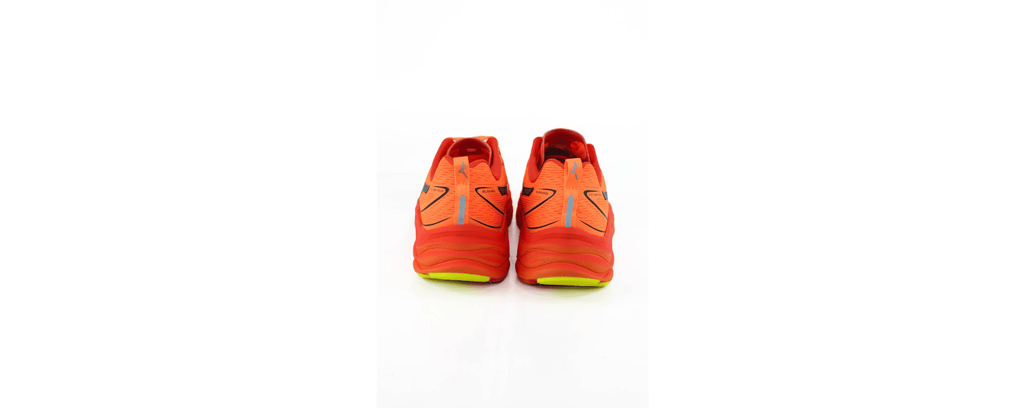 Semexe - Tênis Mizuno Victory Laranja - Tamanho: 38BR (USADO)