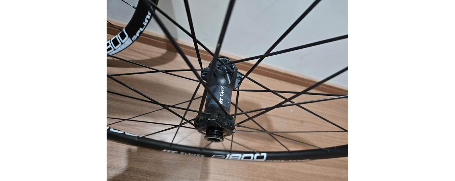 Semexe - DT Swiss Conjunto de rodas de estrada P1800 32
