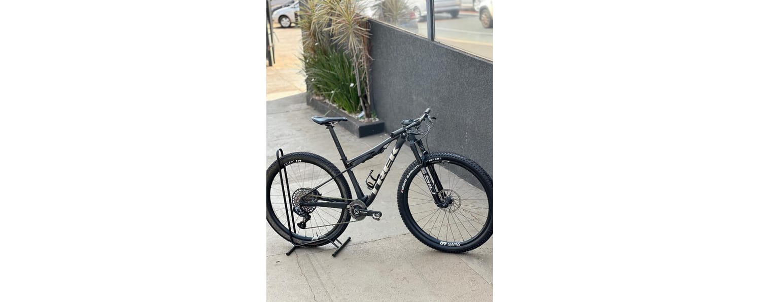 Semexe - Trek SUPERCALIBER 9.8 2022