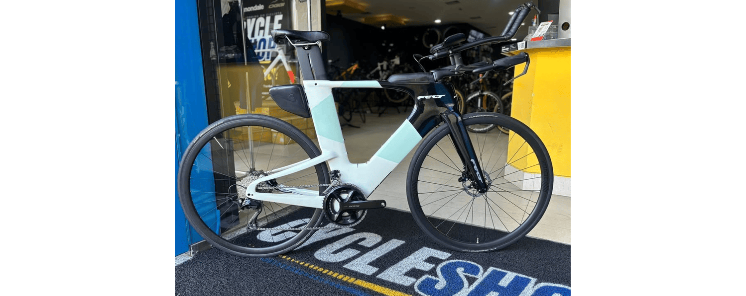 Semexe - Felt IAX 1.0 2025