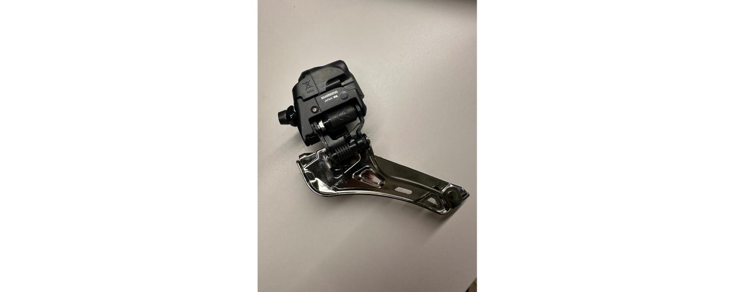 Semexe - Cambio Dianteiro Shimano Ultegra Di2 FD-R8150 2x12