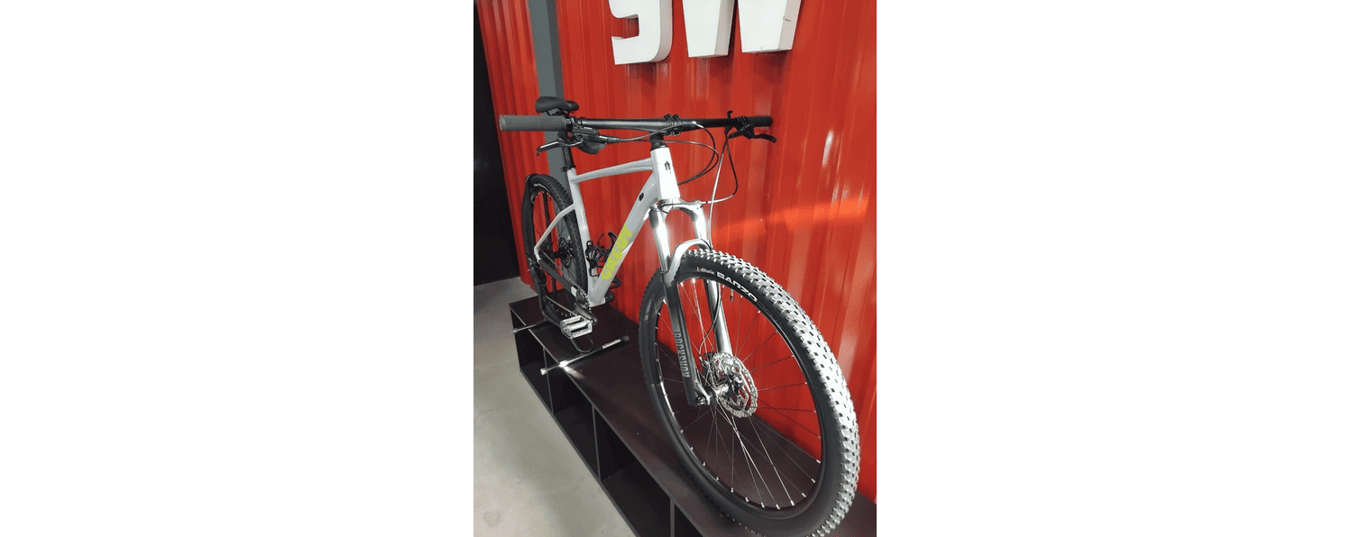Semexe - Caloi Bicicleta: Caloi Explorer expert Shimano Cues de