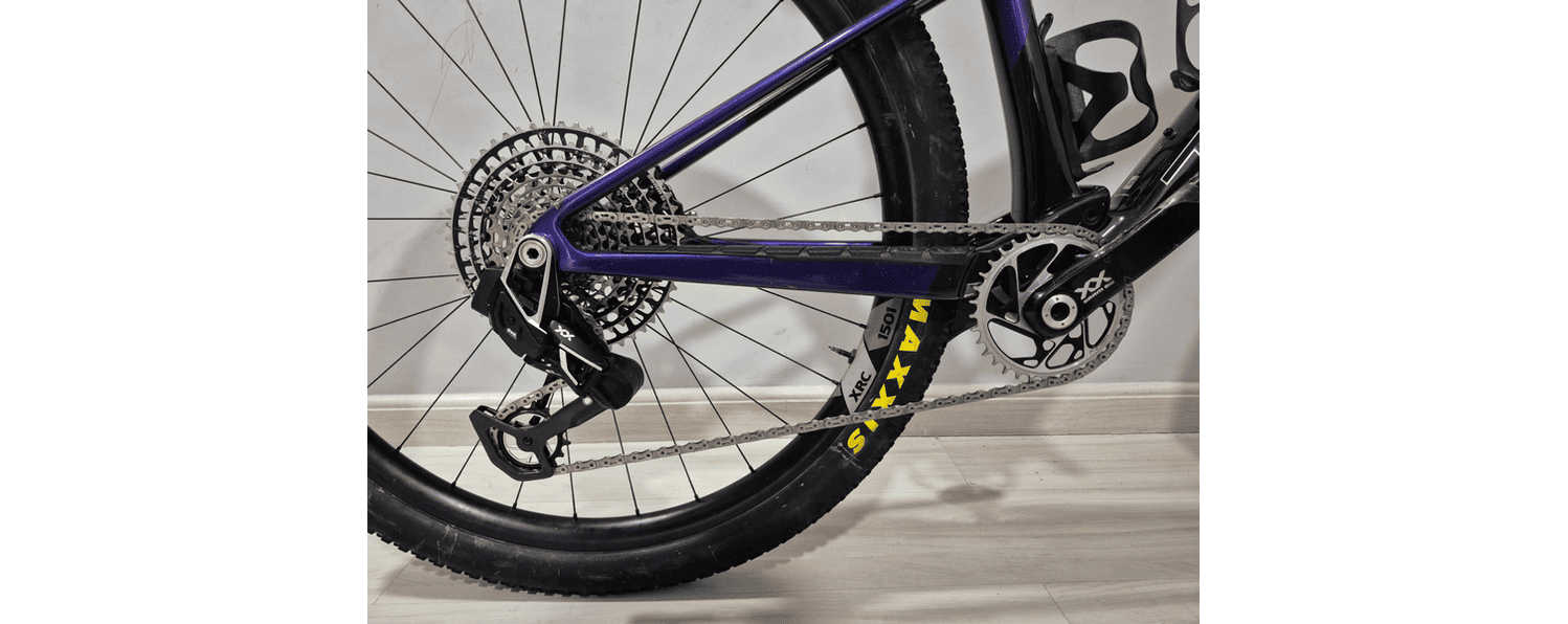 Semexe - Trek Supercaliber 9.7 2025