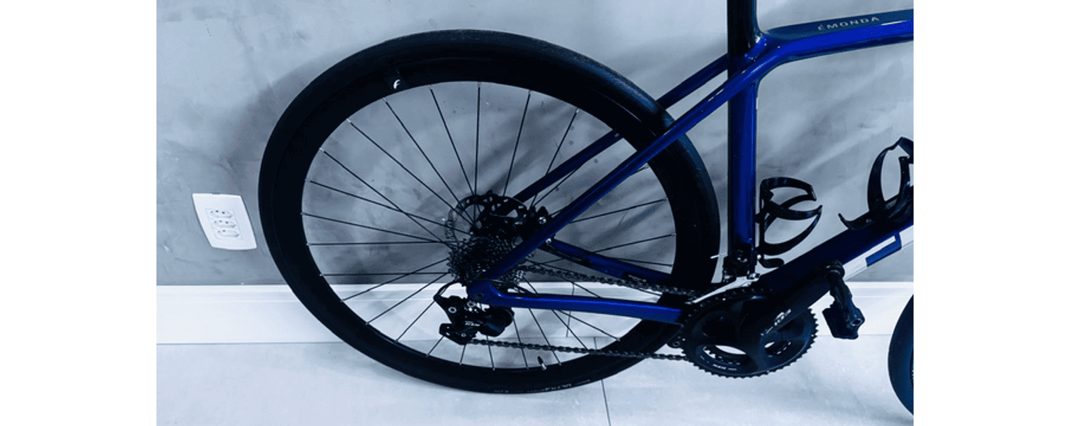 Semexe - Trek Émonda SL 5 Disc 2023