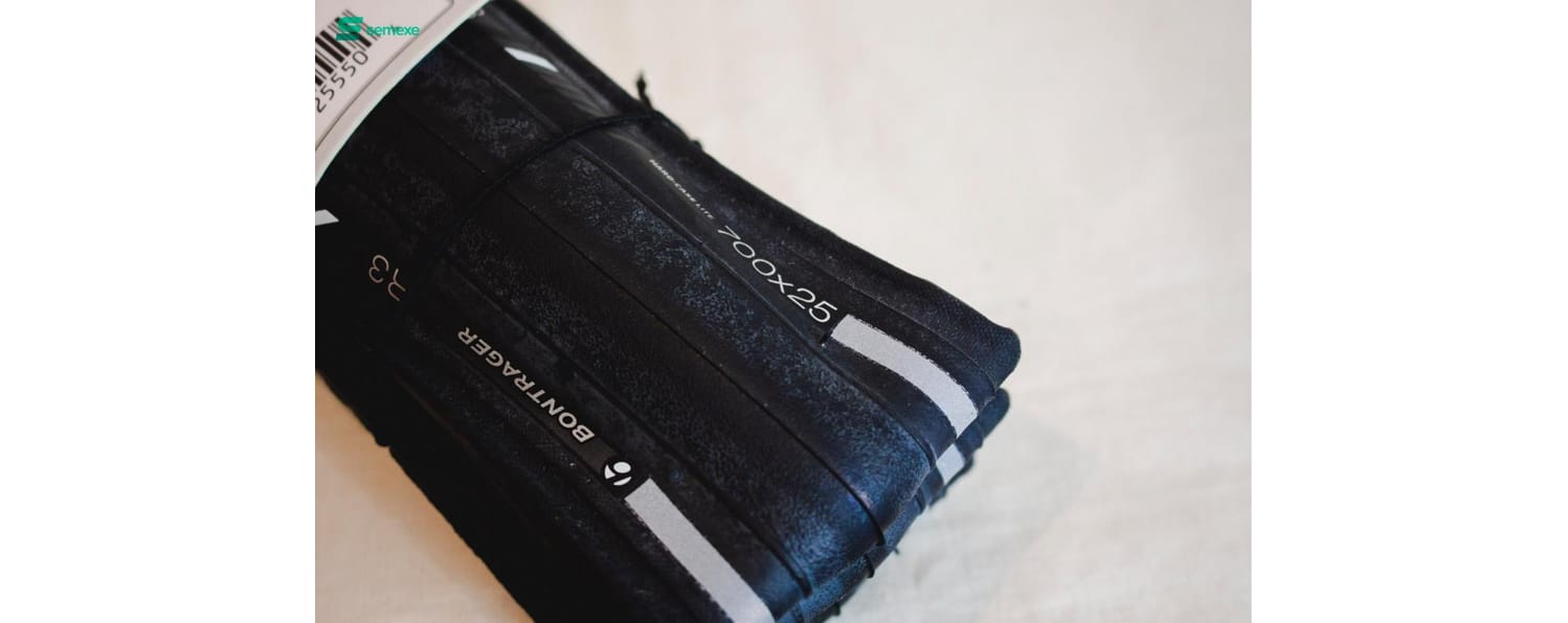 【未使用品】BontragerR3 Hard-Case Lite 700x25 Pneu para bikes de estrada R3 Hard-Case Lite Bontrager - Trek